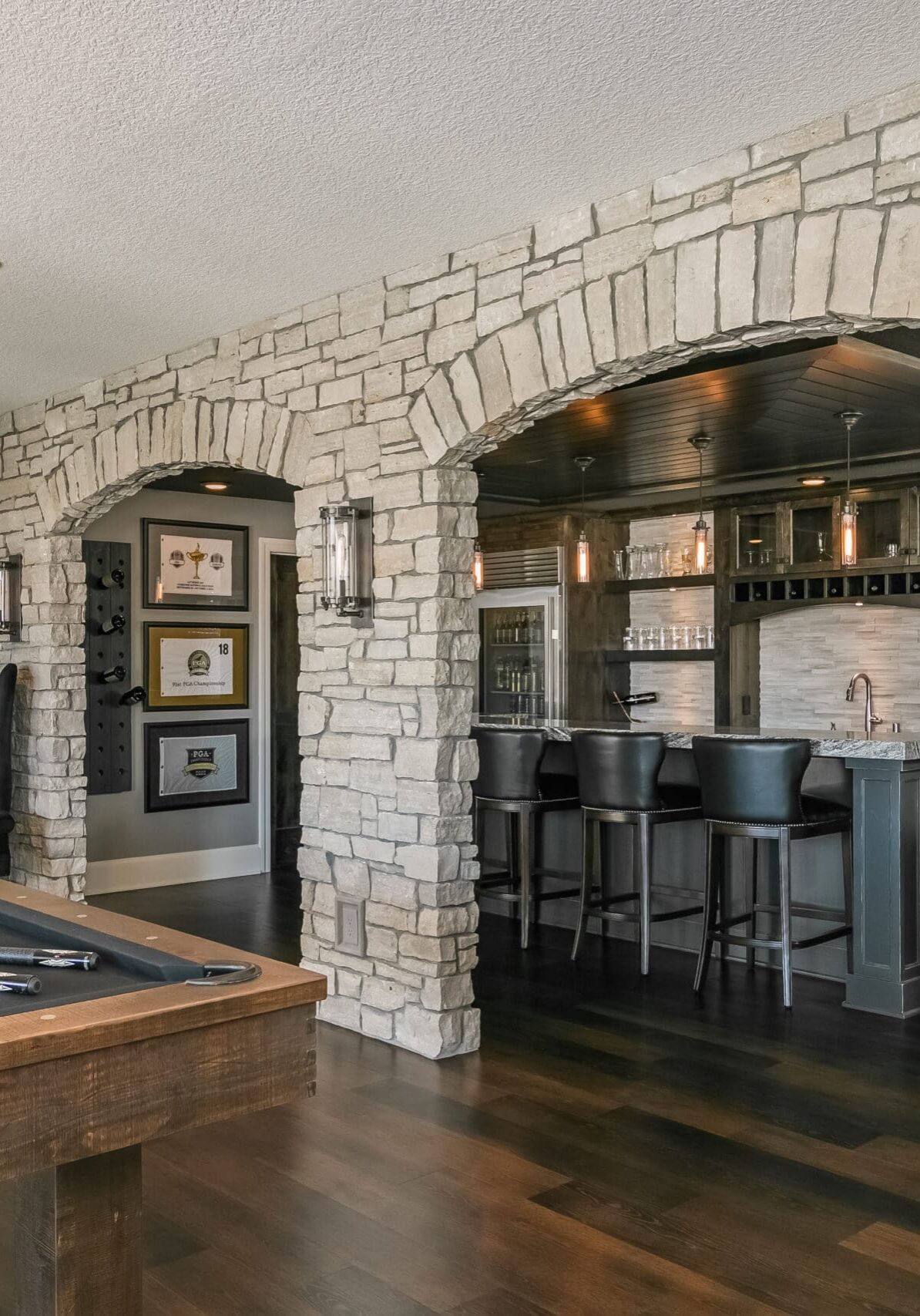 3042 Fairway Circle-16