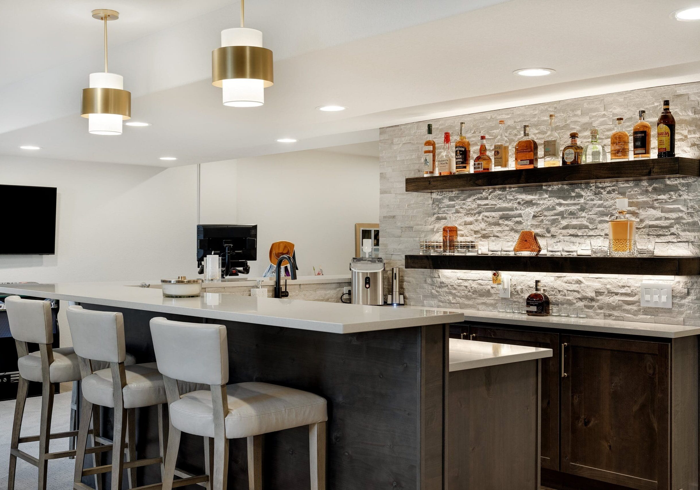 Light Bright Wet Bar Basement MSP